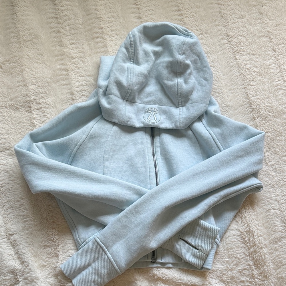 Lululemon size 0 cropped scuba zip up